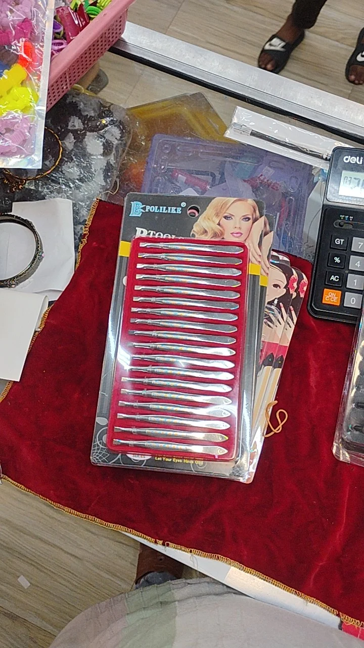 TWEEZER POLILIKE